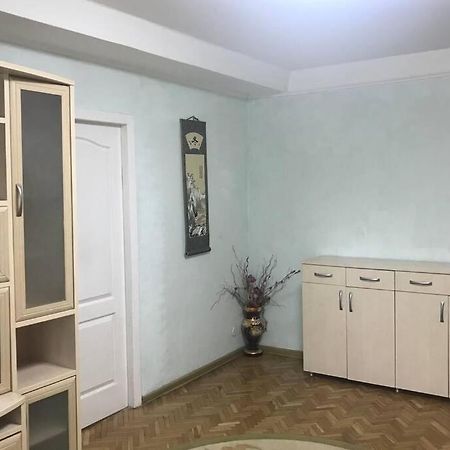 Уютненькая Квартирка Kijev Kültér fotó